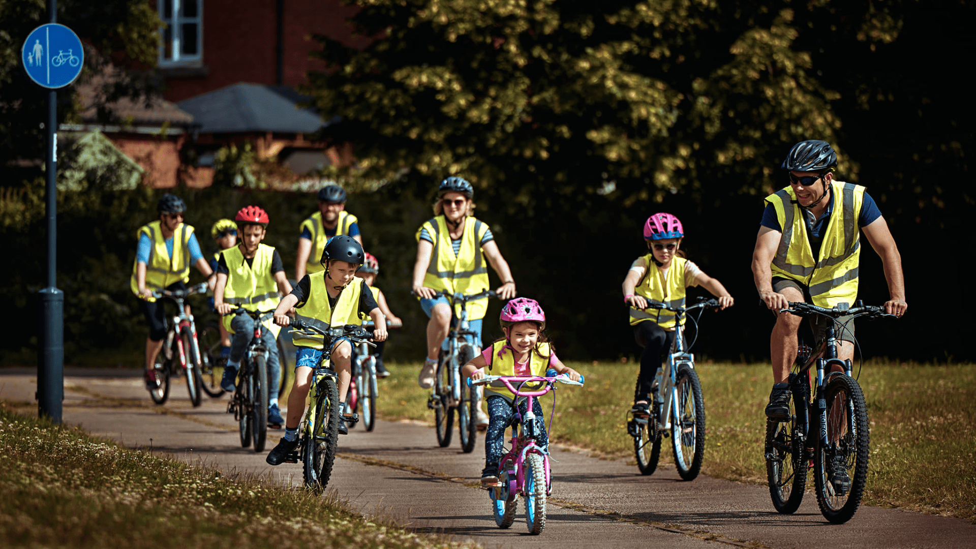 Children and parents cycling